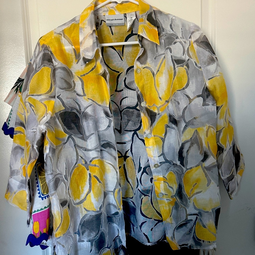 Alfred Dunner Yellow and Gray Floral Button-Down Shirt